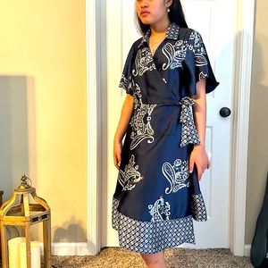 Beautiful silk Indonesian batik dress M Size